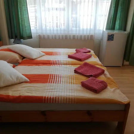 Montana-ederics Vendeghaz Guest house Balatonederics
