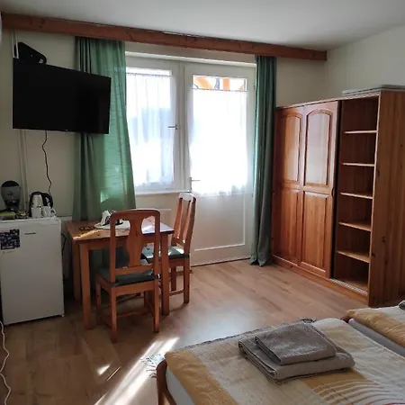 Guest house Montana-ederics Vendeghaz Balatonederics