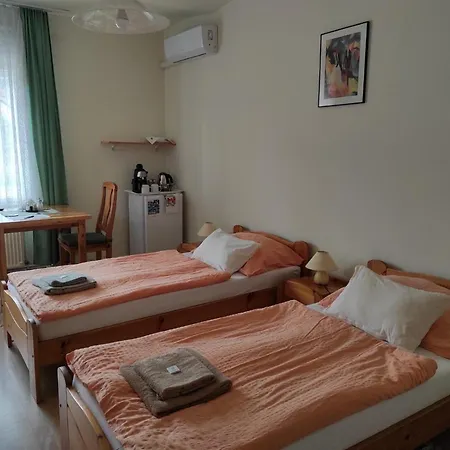 Guest house Montana-ederics Vendeghaz Balatonederics